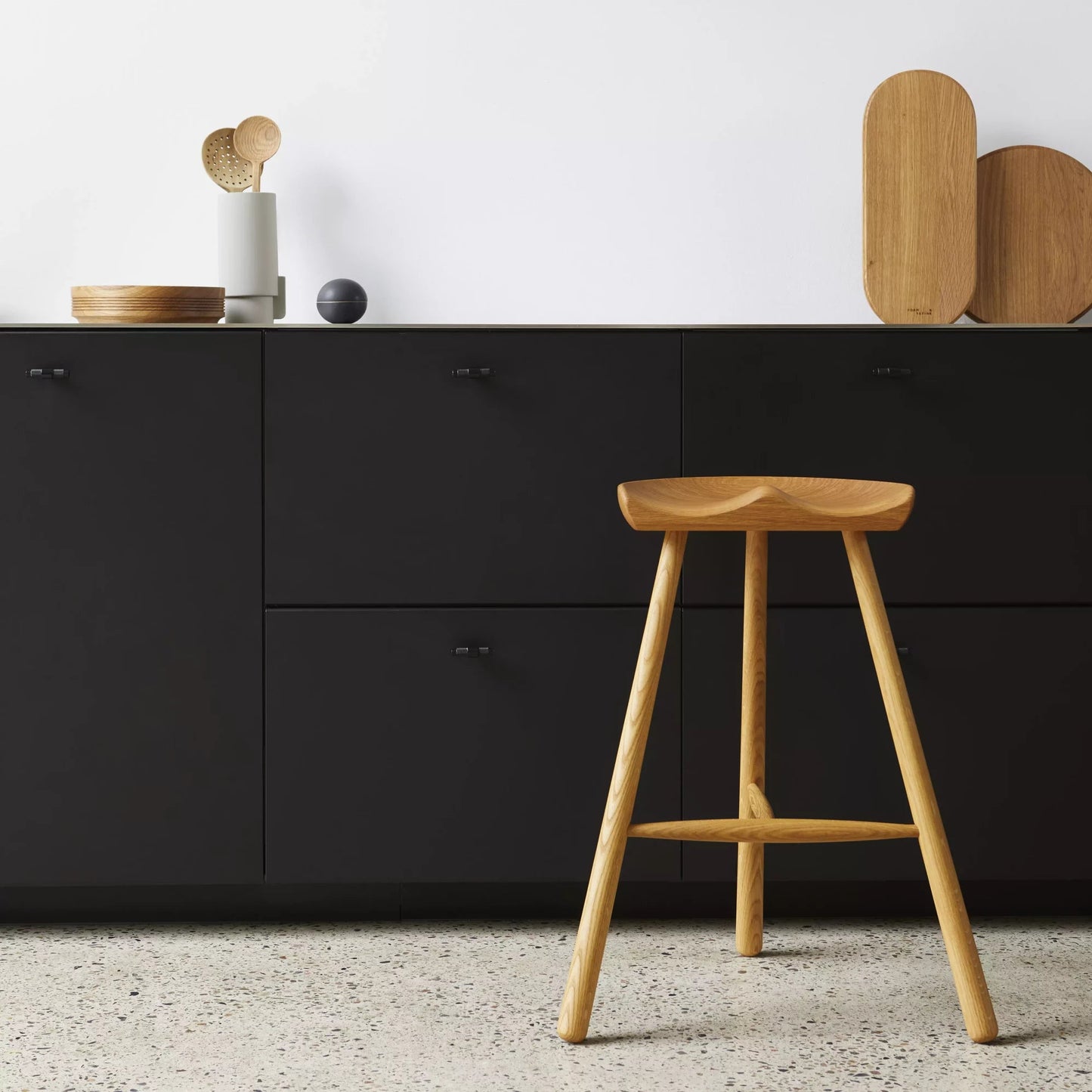 Shoemaker Chair™
