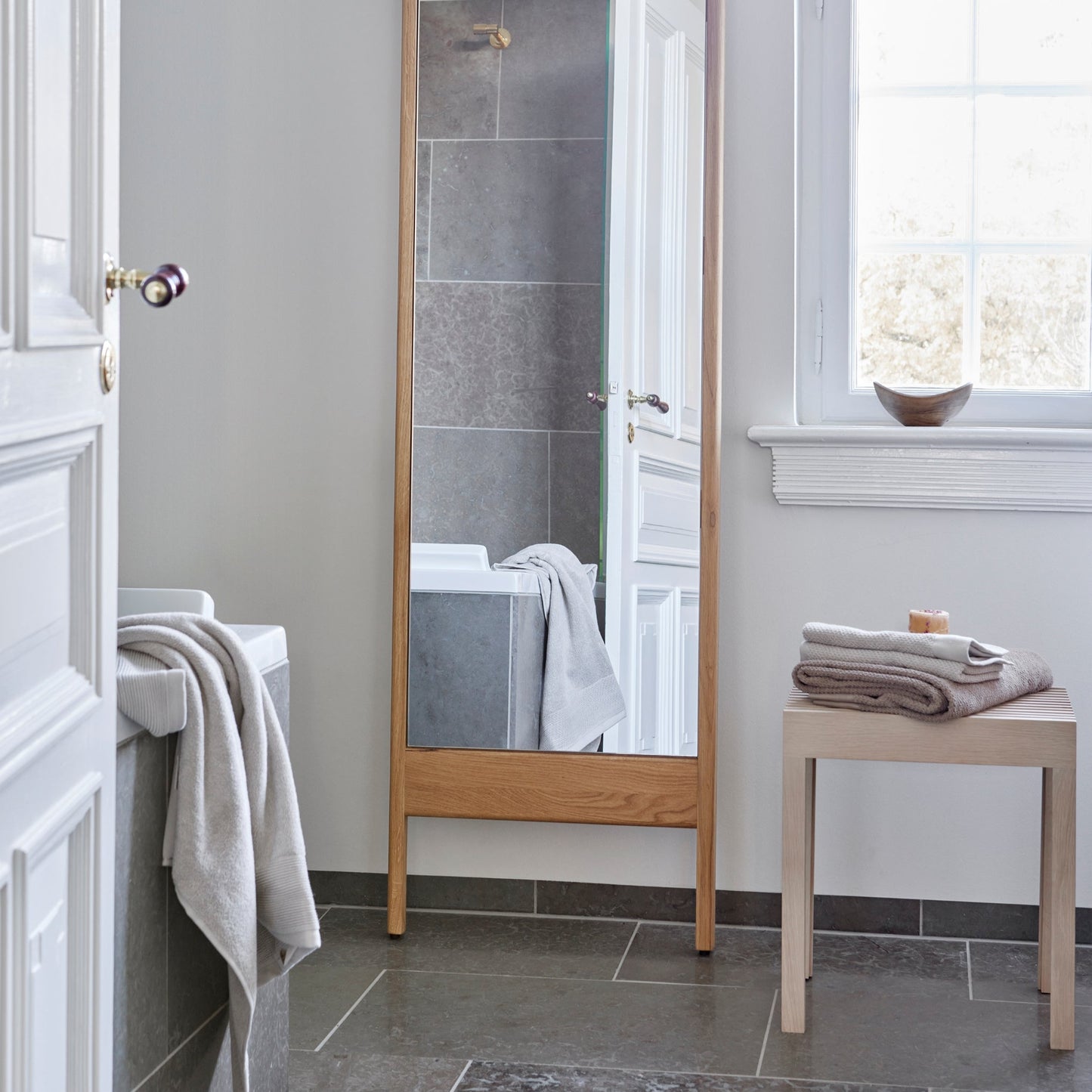 Lightweight Stool