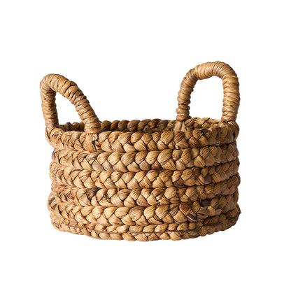 picnic baskets